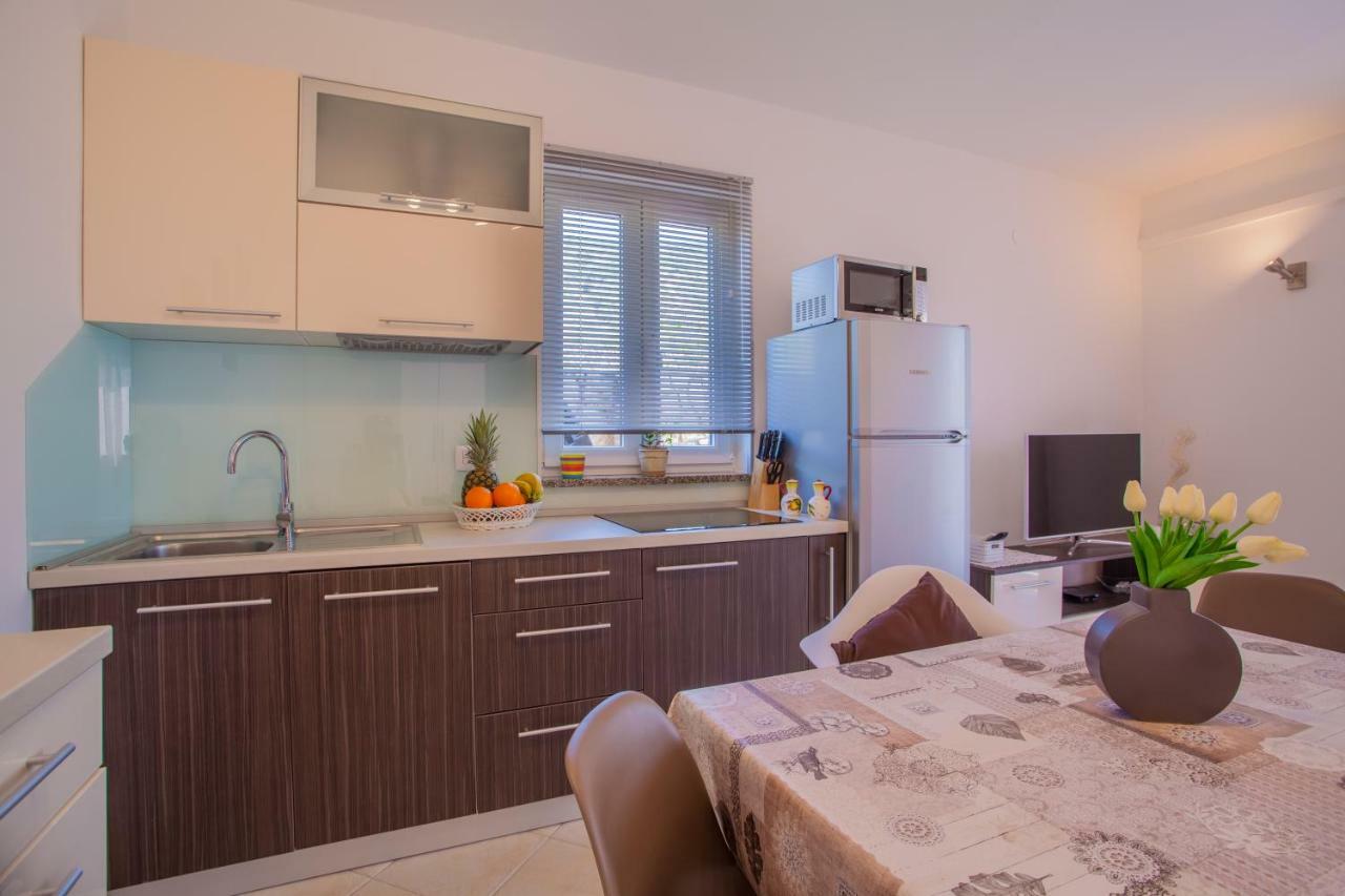 Apartman Madlen Cres Eksteriør billede